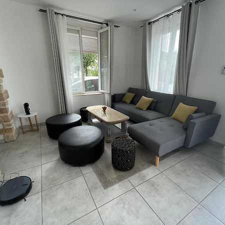 Apparemment T2 En Centre Ville Gournay-en-Bray Exterior foto